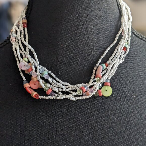 Two vintage beaded necklaces red and white tinny beads multi strand - Picture 3 of 7